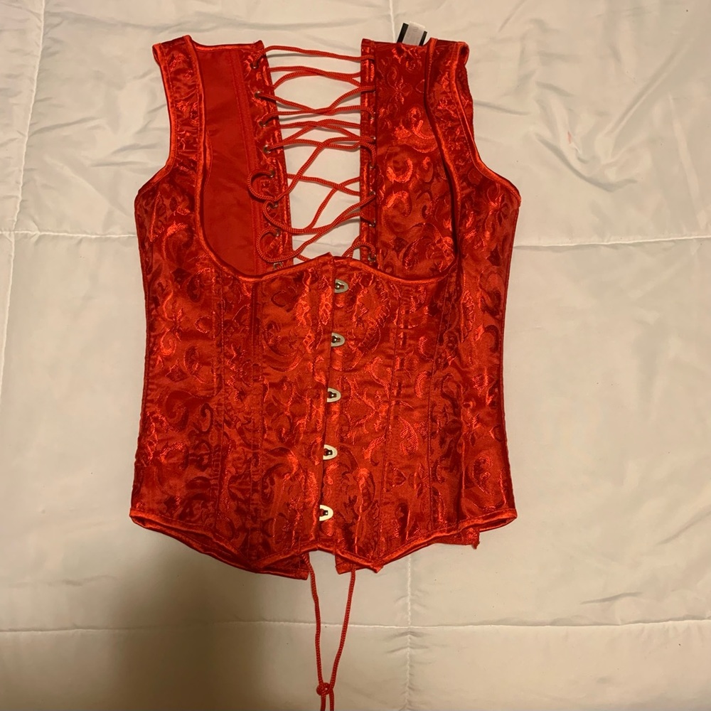 Vibrant red Corset